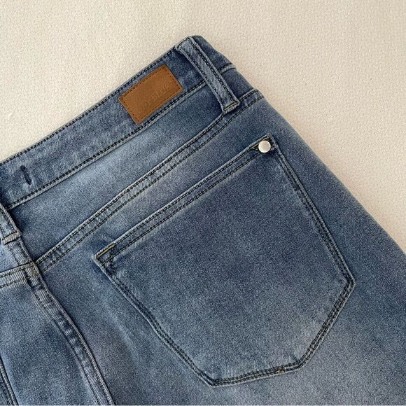 Judy Blue Thermadenim Undone Hem High Rise Boyfriend Ankle Stretch Jean Size 31 - Picture 8 of 10